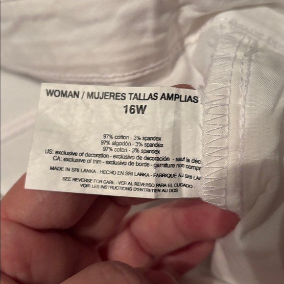 Gloria Vanderbilt High Waist White Shorts - Picture 4 of 7